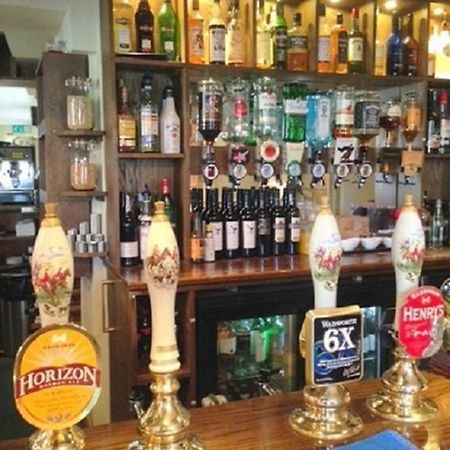 The Royal Oak Burford Bed & Breakfast Bagian luar foto